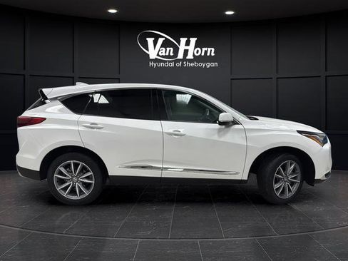 Used 2024 Acura RDX SH-AWD w/ Technology Package image 2