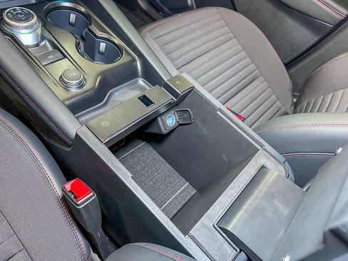 New 2026 Ford Explorer ST-Line w/ ST-Line Street Pack image 36