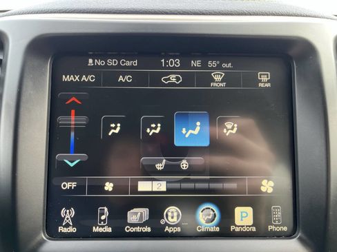 Used 2017 Jeep Cherokee Latitude w/ Cold Weather Group image 21