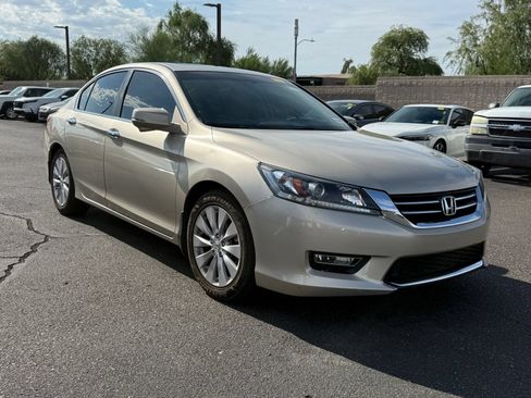 Used 2013 Honda Accord EX image 5