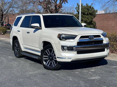 Used 2016 Toyota 4Runner Limited AWD/4WD image 2