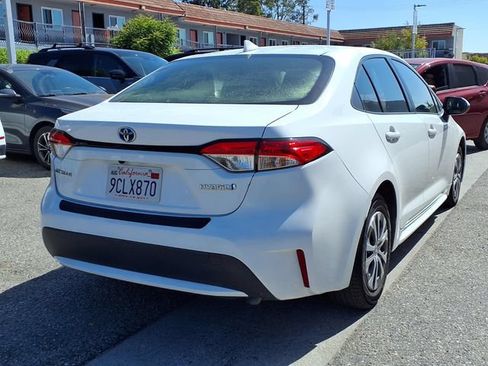 Used 2022 Toyota Corolla LE FWD image 22