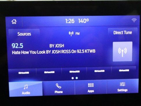 Used 2021 Ford Explorer XLT w/ Equipment Group 202A AWD/4WD image 15