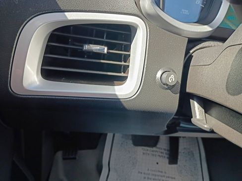 Used 2015 Chevrolet Equinox LTZ image 26