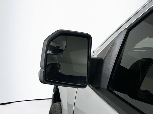 Used 2018 Ford F150 XLT w/ Equipment Group 302A Luxury image 16