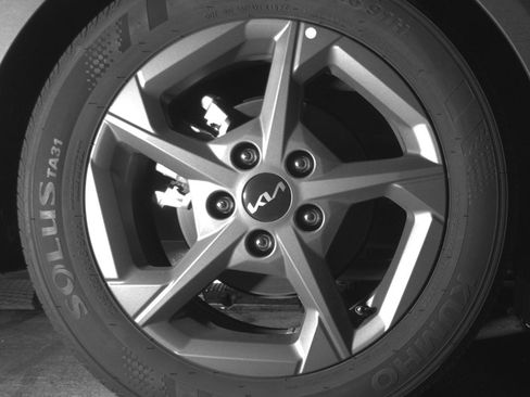 Used 2025 Kia K4 FWD image 15