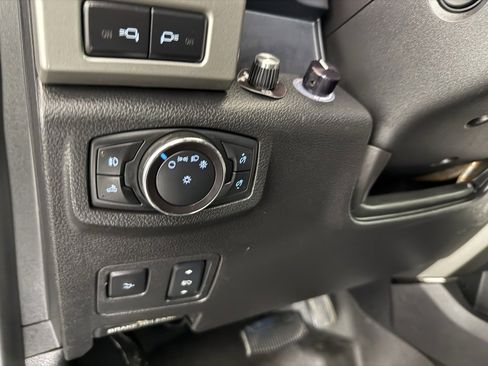 Used 2017 Ford F450 Lariat w/ Lariat Ultimate Package image 21