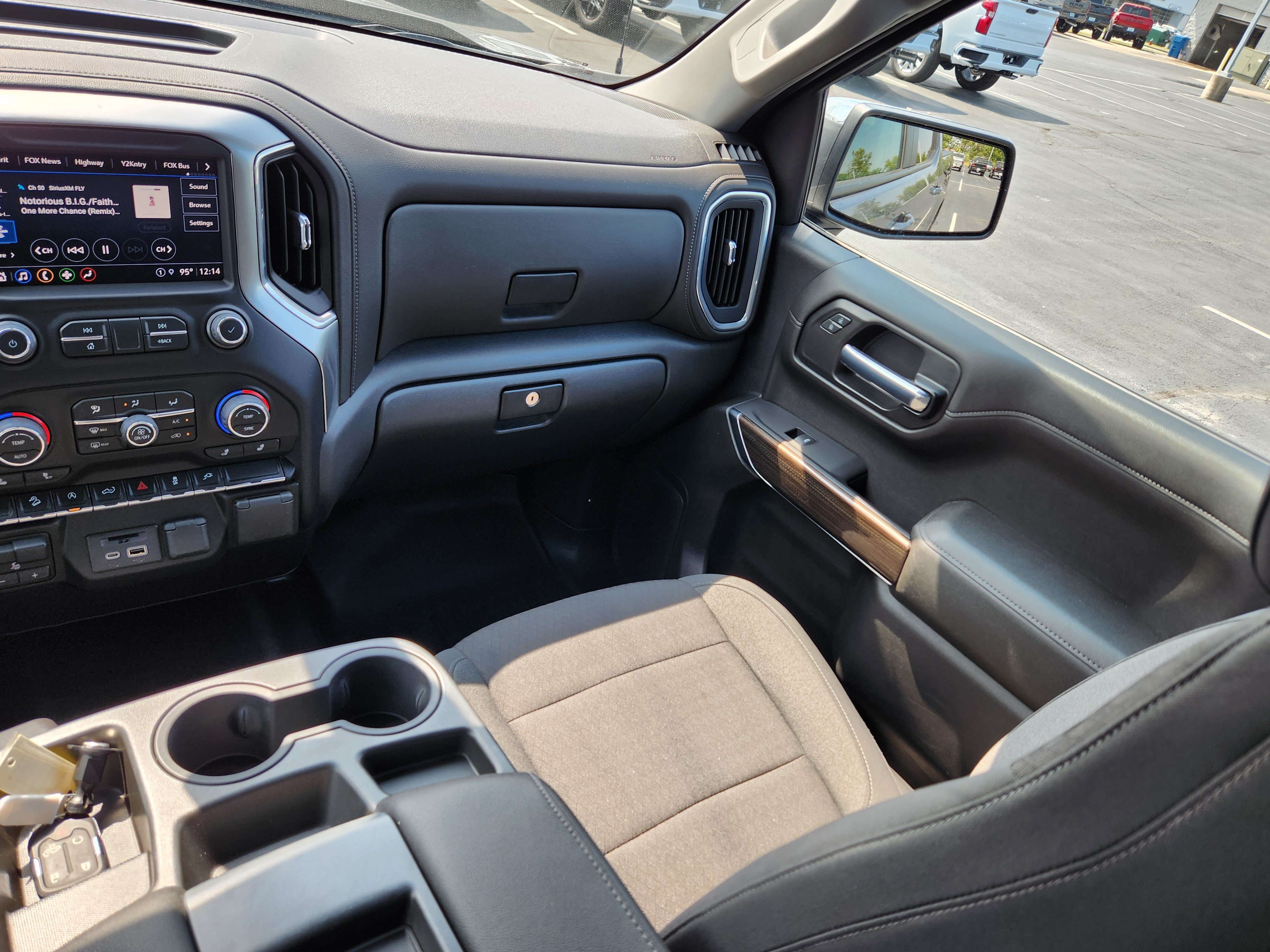Used 2022 Chevrolet Silverado 1500 LT w/ All Star Edition Plus AWD/4WD image 17