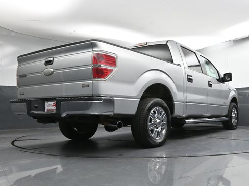 Used 2011 Ford F150 XLT w/ XLT Chrome Pkg image 18