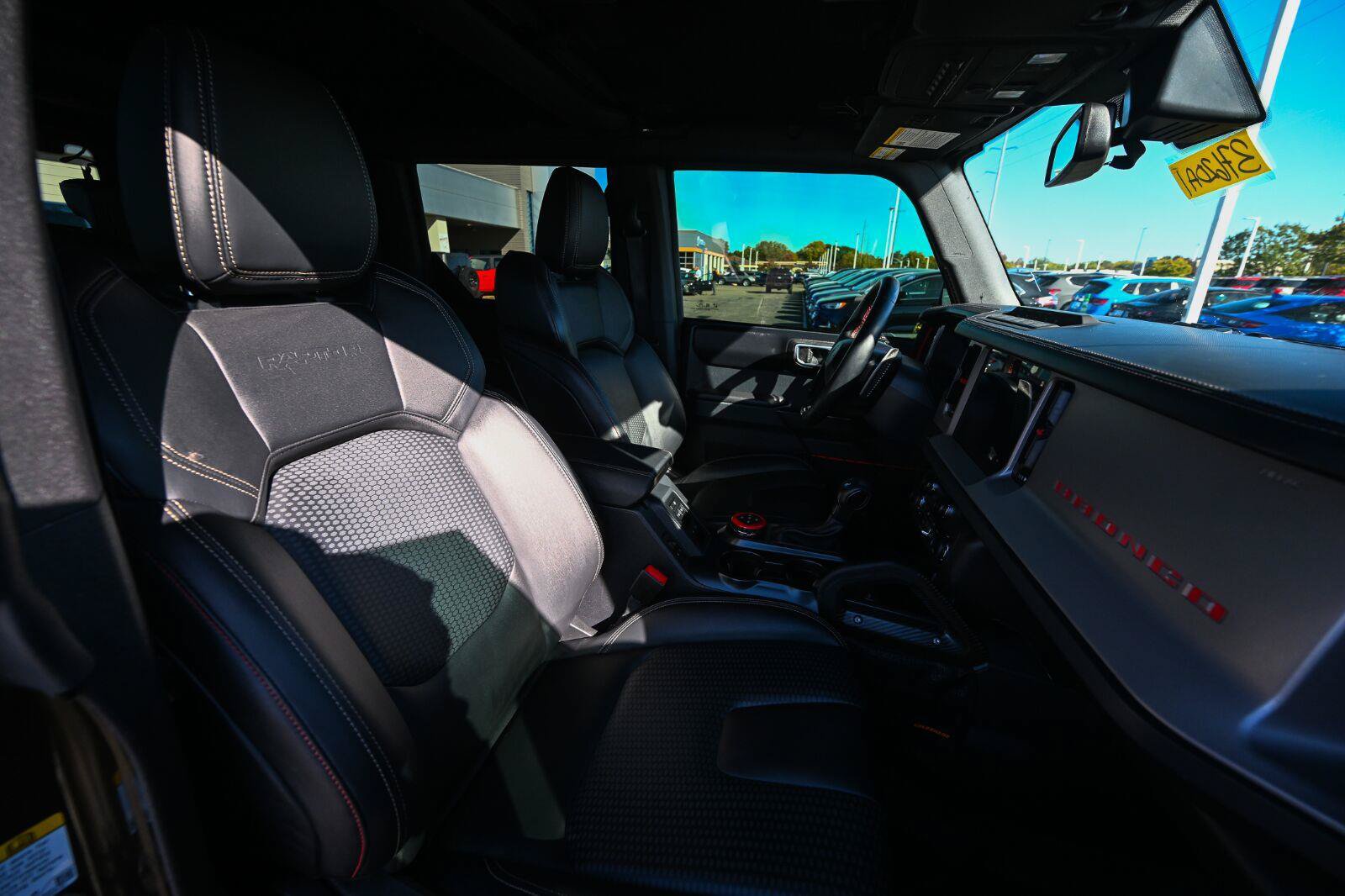 Used 2024 Ford Bronco Raptor w/ Interior Carbon Fiber Pack 6 AWD/4WD image 33