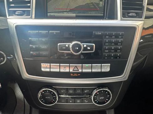 Used 2016 Mercedes-Benz GL 450 4MATIC image 20