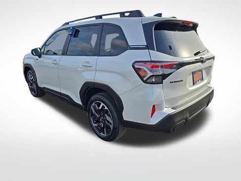 New 2025 Subaru Forester Premium image 5