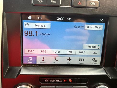 Used 2016 Ford F150 King Ranch w/ Equipment Group 601A Luxury AWD/4WD image 23