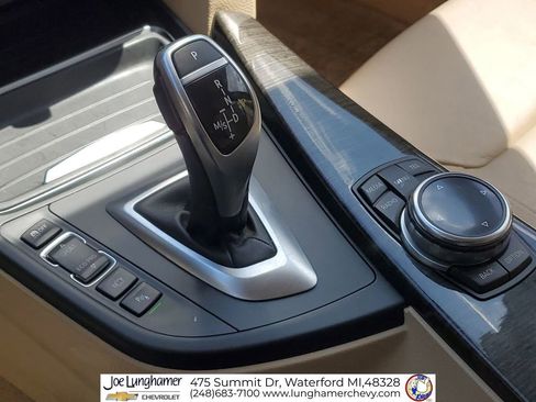 Used 2014 BMW 328i xDrive Wagon AWD/4WD image 18