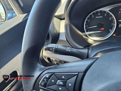 Used 2022 Nissan Kicks S FWD image 20