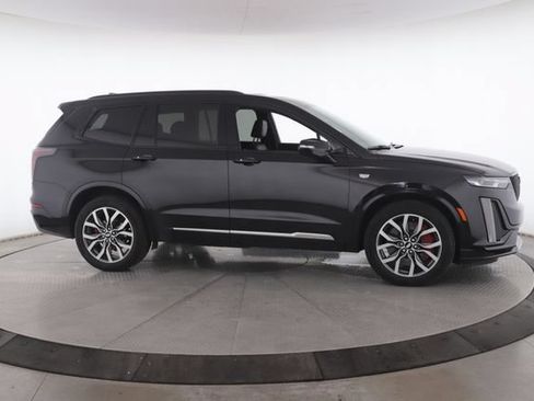 Used 2024 Cadillac XT6 Sport AWD/4WD image 13