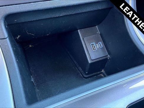 Used 2024 Ford Edge SEL image 15