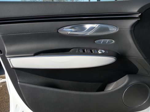 New 2026 Genesis GV70 2.5T Advanced image 4