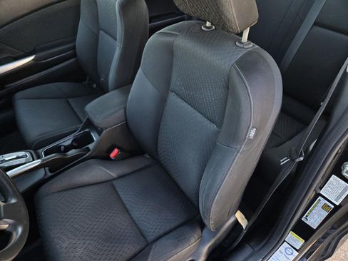 Used 2014 Honda Civic EX image 8