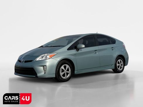 Used 2014 Toyota Prius Two image 3