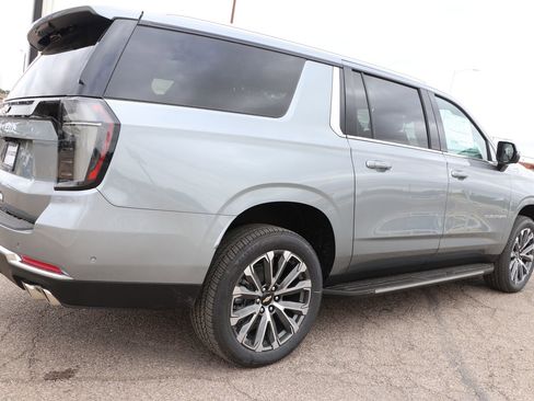 New 2026 Chevrolet Suburban High Country w/ LPO, Get Active Package image 7