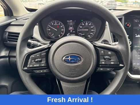 Used 2025 Subaru Crosstrek 2.0i Premium image 5