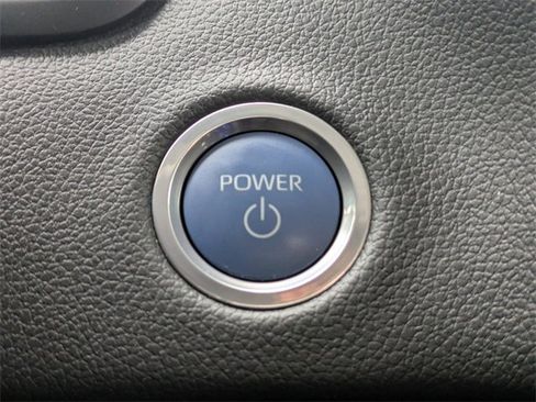 Used 2024 Toyota Tundra Limited image 31