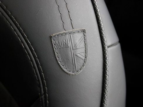 Used 2022 MINI Cooper SE image 52