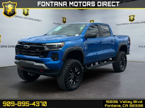 Used 2024 Chevrolet Colorado Z71 w/ Z71 Convenience Package 2 AWD/4WD image 1