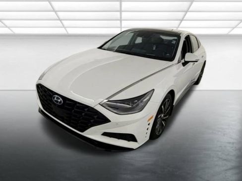 Used 2023 Hyundai Sonata Limited FWD image 3