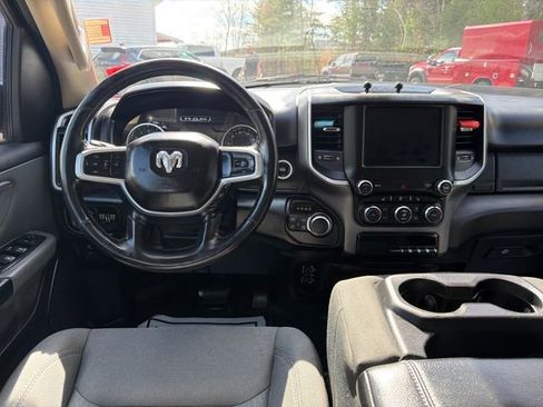 Used 2019 RAM 1500 Big Horn AWD/4WD image 11
