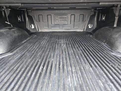 Used 2022 Ford F250 Lariat w/ Tremor Off-Road Package image 33