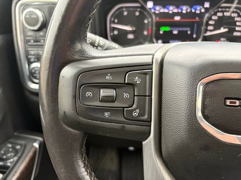 Used 2022 GMC Sierra 2500 Denali image 31