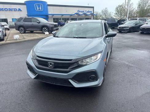Used 2018 Honda Civic Sport image 2