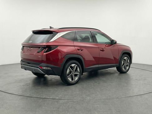Used 2025 Hyundai Tucson SEL AWD/4WD image 9