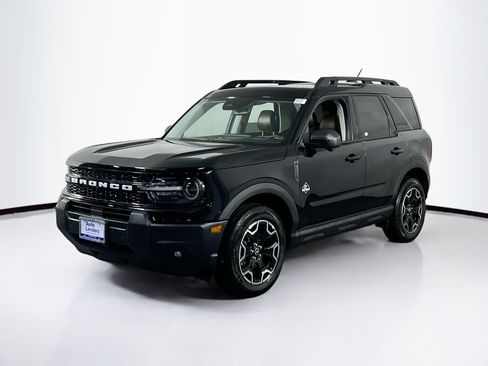 Used 2025 Ford Bronco Sport Outer Banks w/ Outer Banks Tech Package+ AWD/4WD image 1