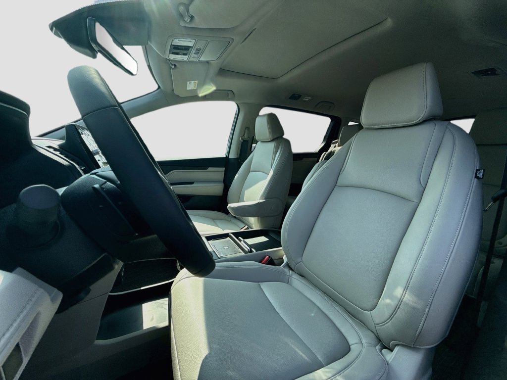 New 2027 Honda Odyssey EX-L image 13