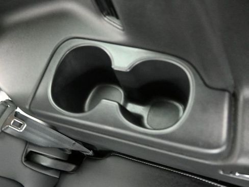 Used 2023 Honda Pilot EX-L image 13