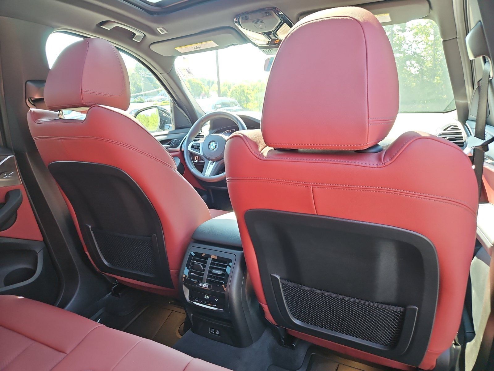 Used 2024 BMW X3 sDrive30i w/ Premium Package w/ZPA RWD image 18