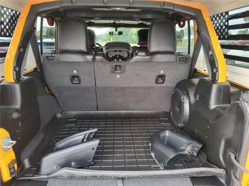 Used 2021 Jeep Wrangler Unlimited Rubicon image 6