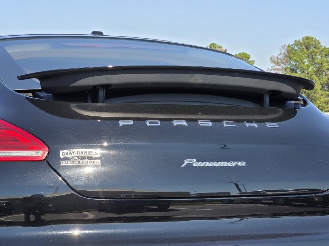 Used 2016 Porsche Panamera 4 AWD/4WD image 39