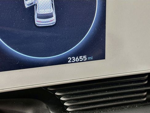 Used 2024 Hyundai Ioniq 5 SE RWD image 19