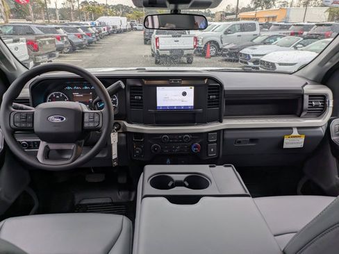 New 2026 Ford F250 XL AWD/4WD image 16