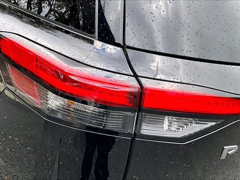 New 2026 Nissan Pathfinder SL image 14