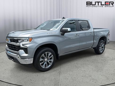 New 2026 Chevrolet Silverado 1500 LT w/ Convenience Package II RWD image 1