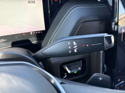 Used 2025 GMC Yukon Denali Ultimate image 20