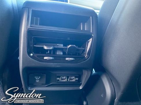New 2025 Jeep Grand Cherokee Altitude AWD/4WD image 14