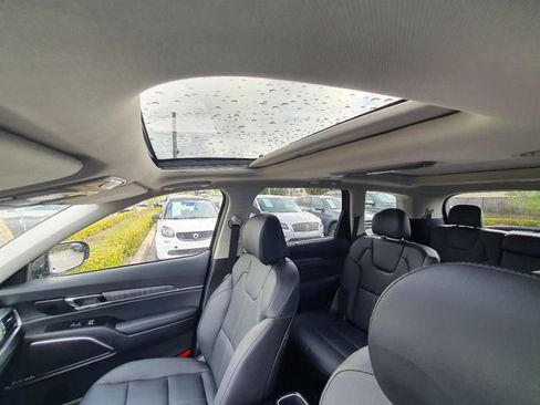 Used 2024 Kia Telluride SX FWD image 25