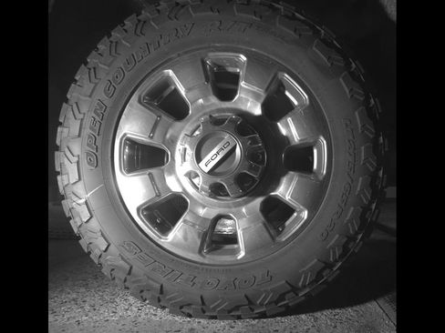 Used 2024 Ford F350 Lariat w/ Chrome Package AWD/4WD image 12