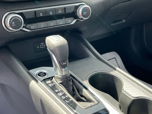 Used 2023 Nissan Altima 2.5 S image 12